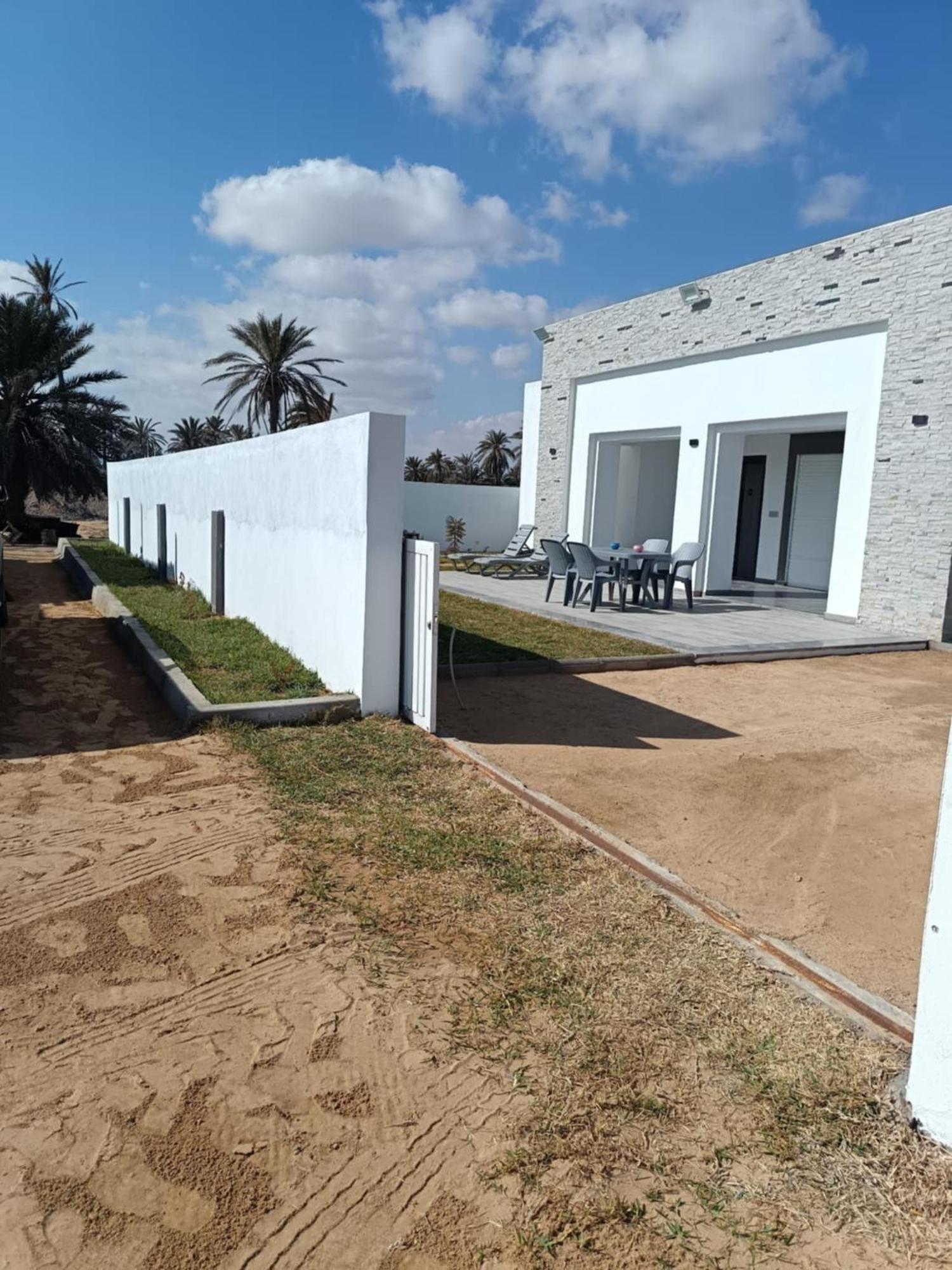 Villa Djerba Bord De Mer Al Haddadah Exterior photo