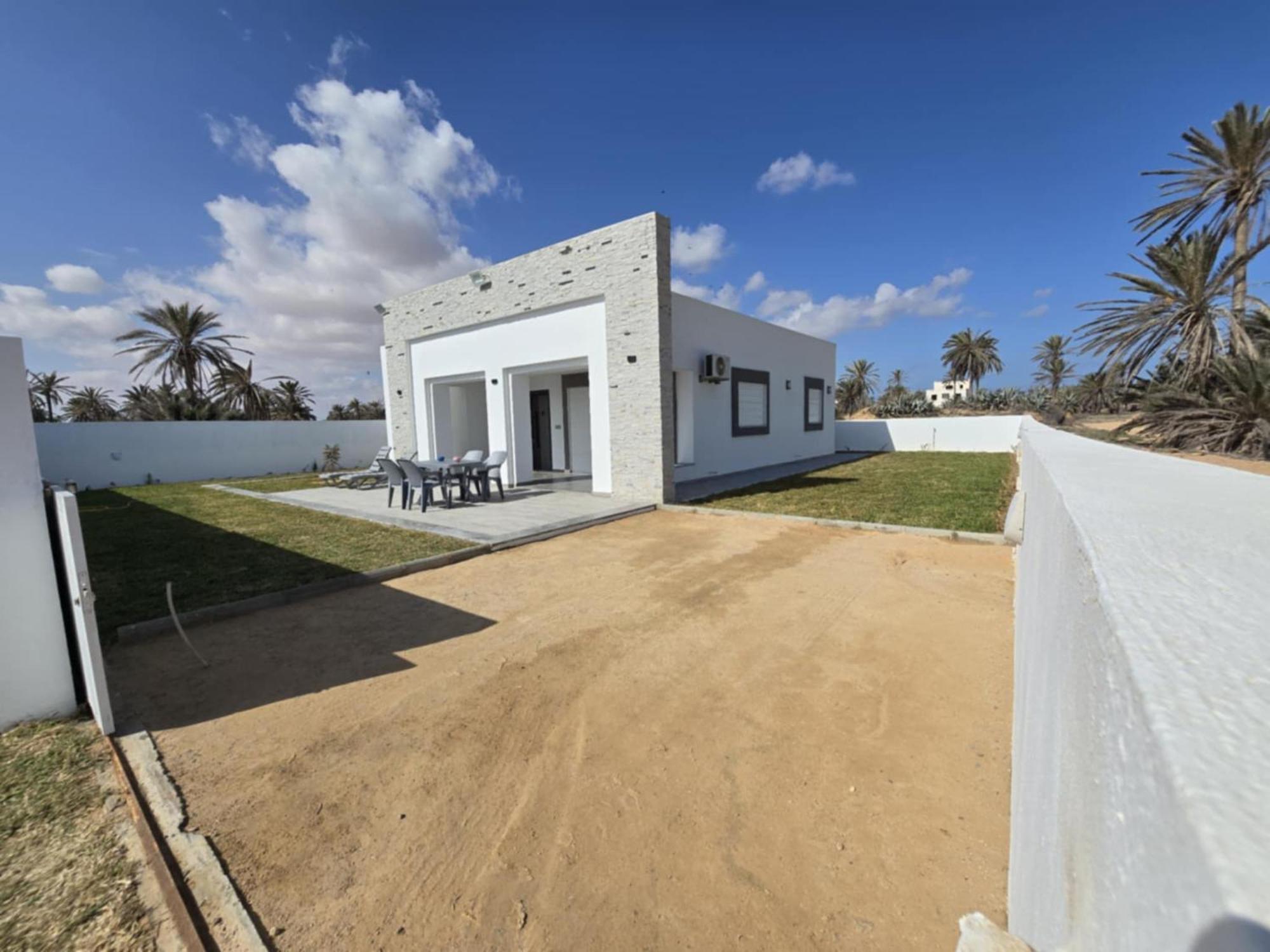 Villa Djerba Bord De Mer Al Haddadah Exterior photo