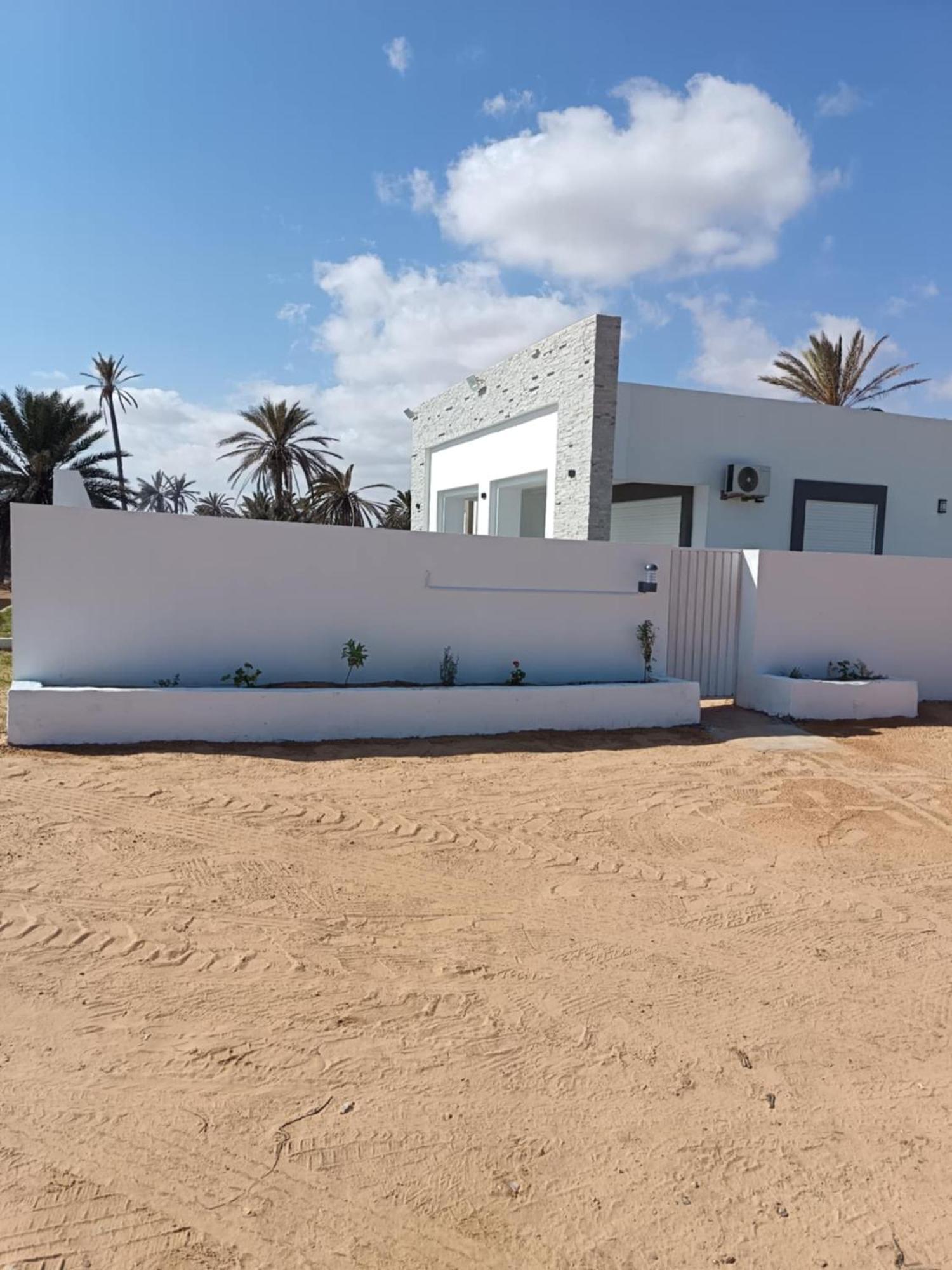 Villa Djerba Bord De Mer Al Haddadah Exterior photo